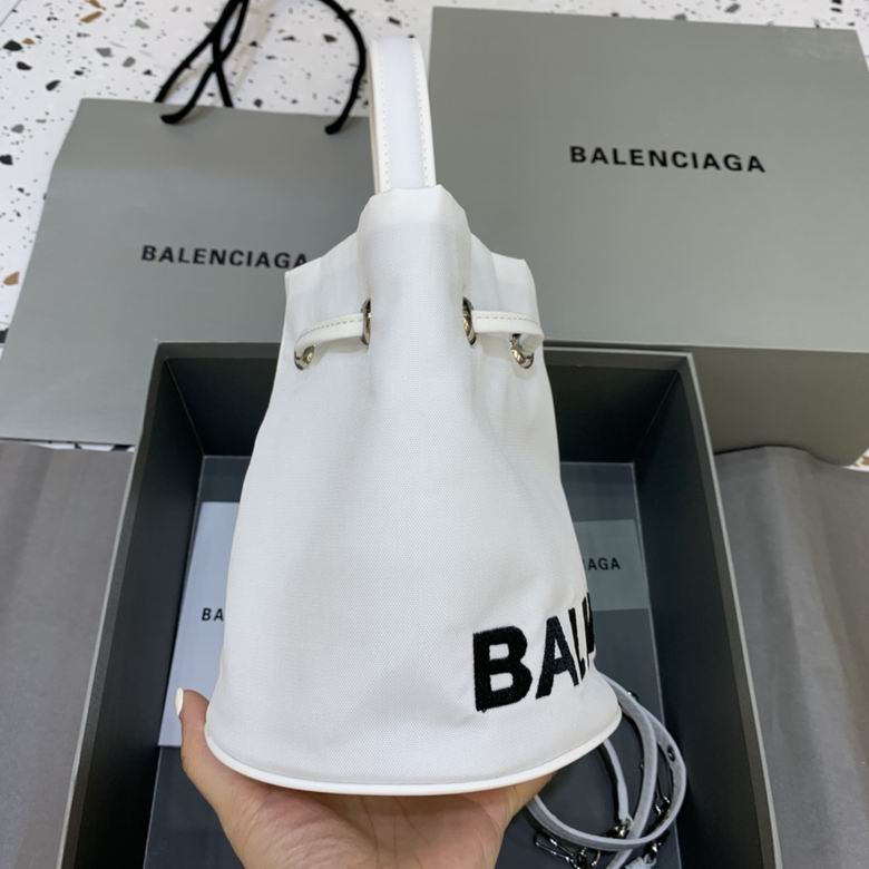 Balenciaga 15x15x18cm FY 2 (3)