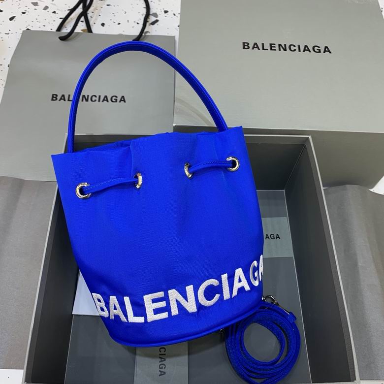 Balenciaga 15x15x18cm FY 3 (1)