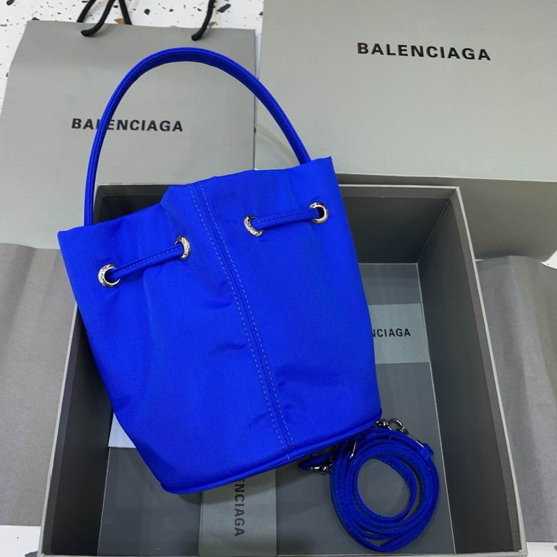 Balenciaga 15x15x18cm FY 3 (2)