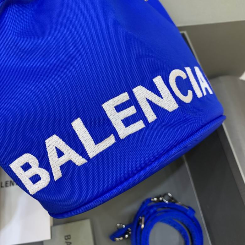 Balenciaga 15x15x18cm FY 3 (4)