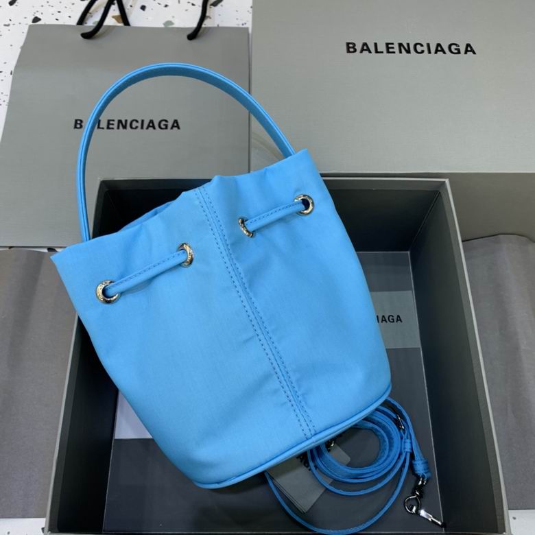 Balenciaga 15x15x18cm FY 4 (2)