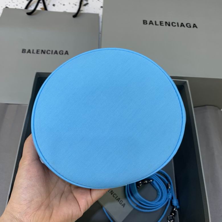 Balenciaga 15x15x18cm FY 4 (4)