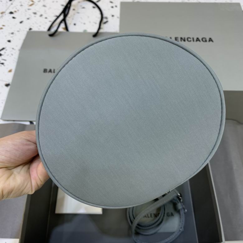 Balenciaga 15x15x18cm FY 6 (4)