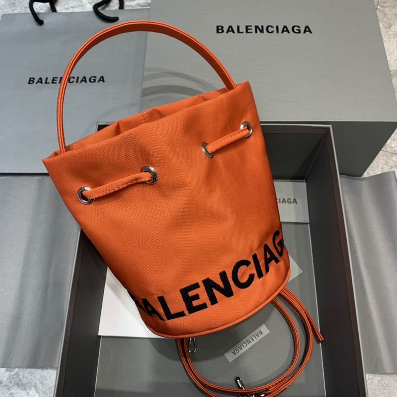 Balenciaga 15x15x18cm FY 9 (1)