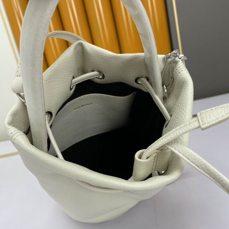 Balenciaga 15x23x15cm ww2 (8)