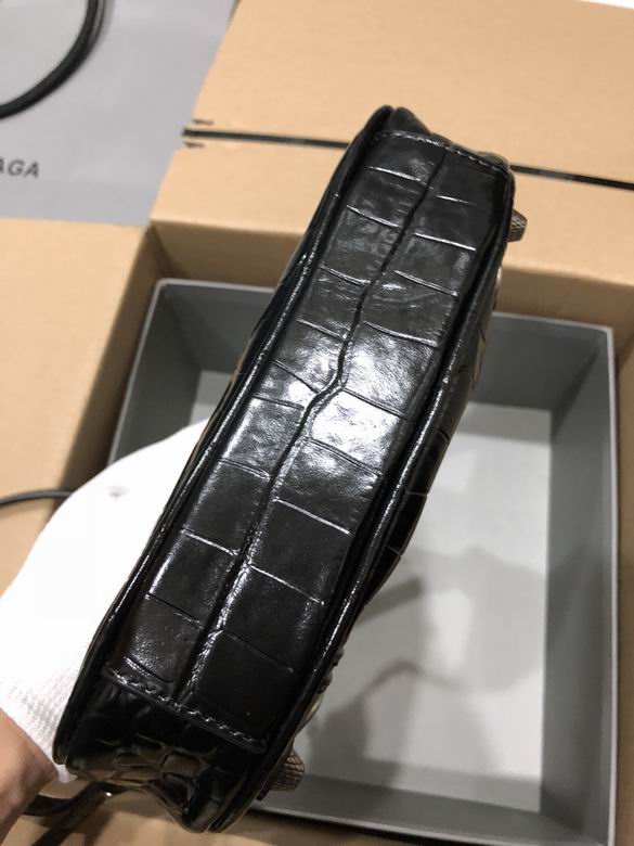 Balenciaga 20x11x4cm FY 5 (5)