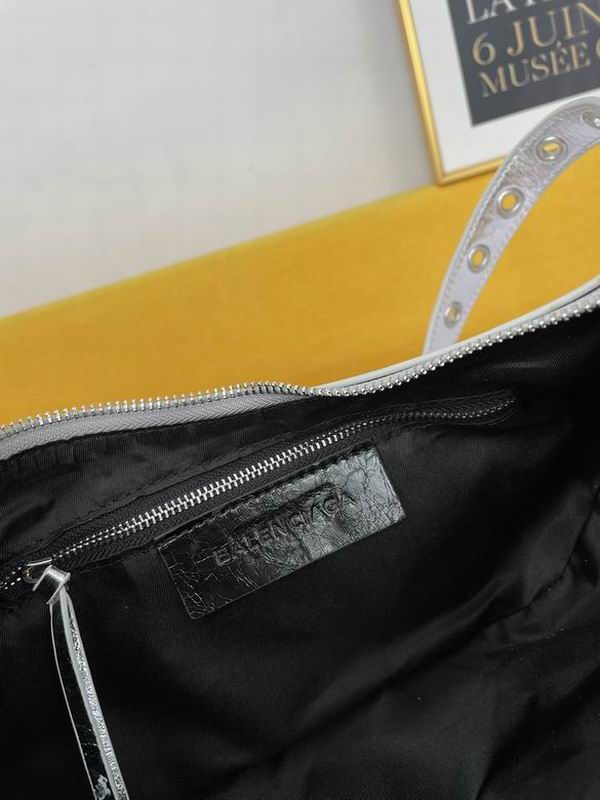 Balenciaga 219179 30X16X10cm WW (10)