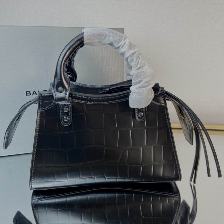 Balenciaga 22x9x14.5cm FY 10 (3)