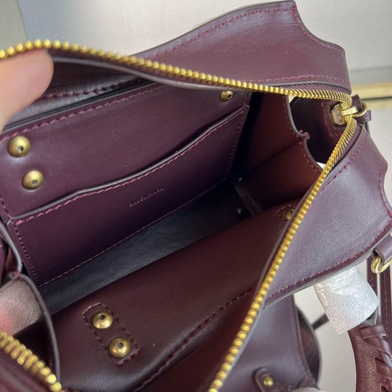 Balenciaga 22x9x14.5cm FY 13 (8)