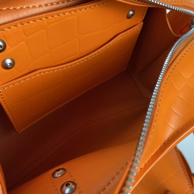 Balenciaga 22x9x14.5cm FY 9 (9)