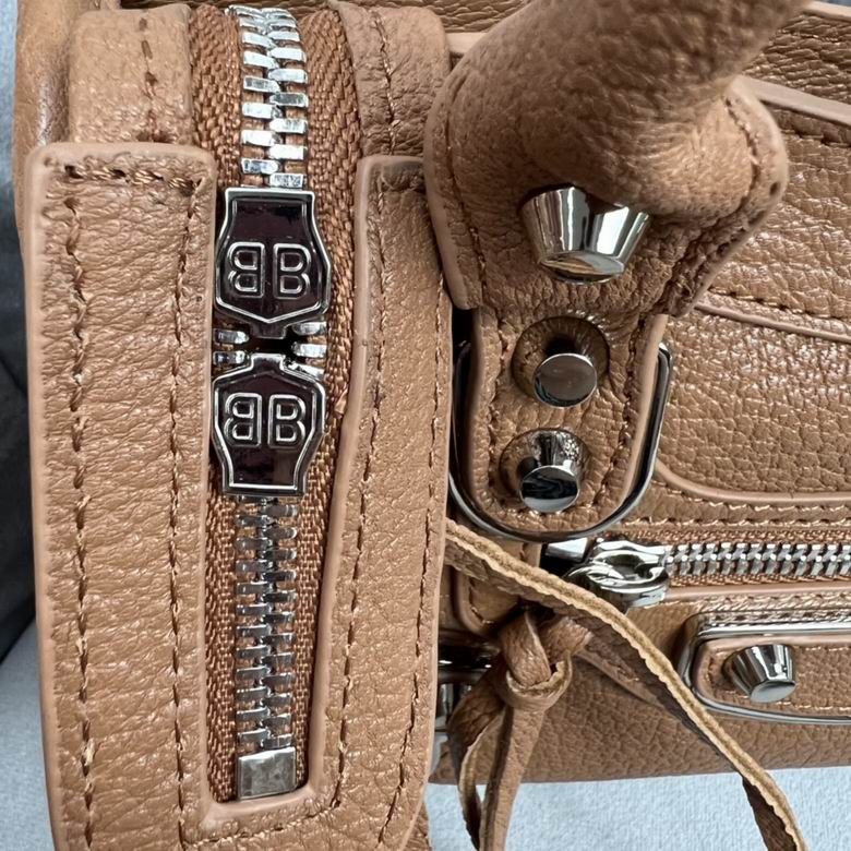 Balenciaga 23x15x9cm FY 16 (7)