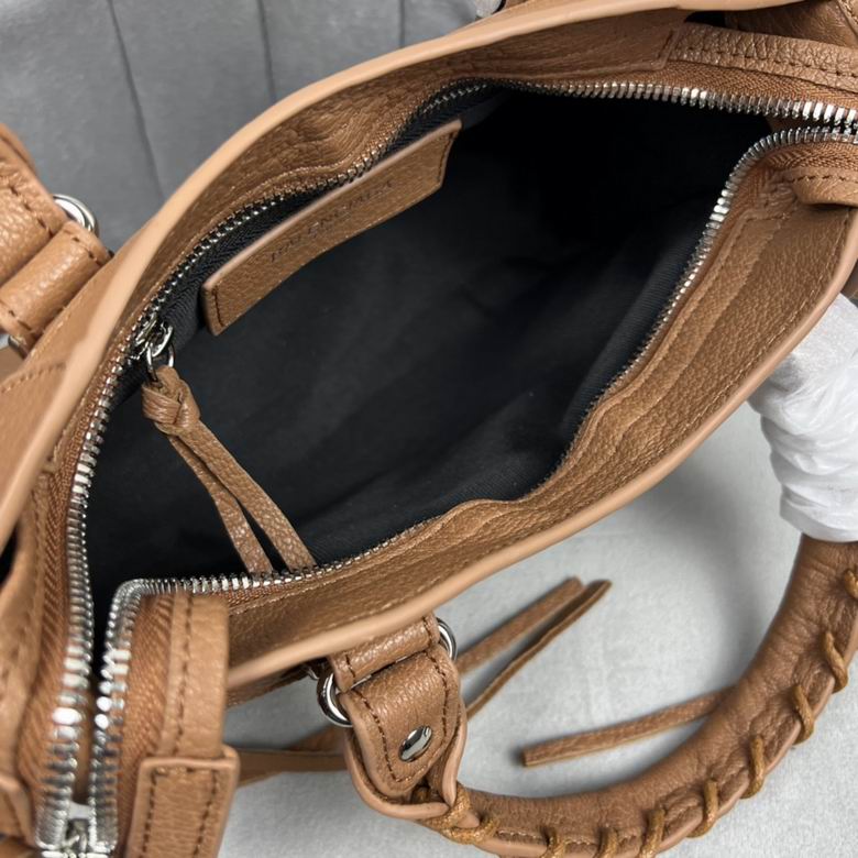 Balenciaga 23x15x9cm FY 16 (8)