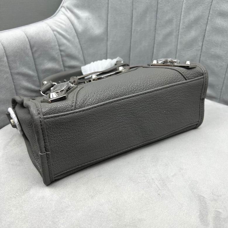 Balenciaga 23x15x9cm FY 18 (3)