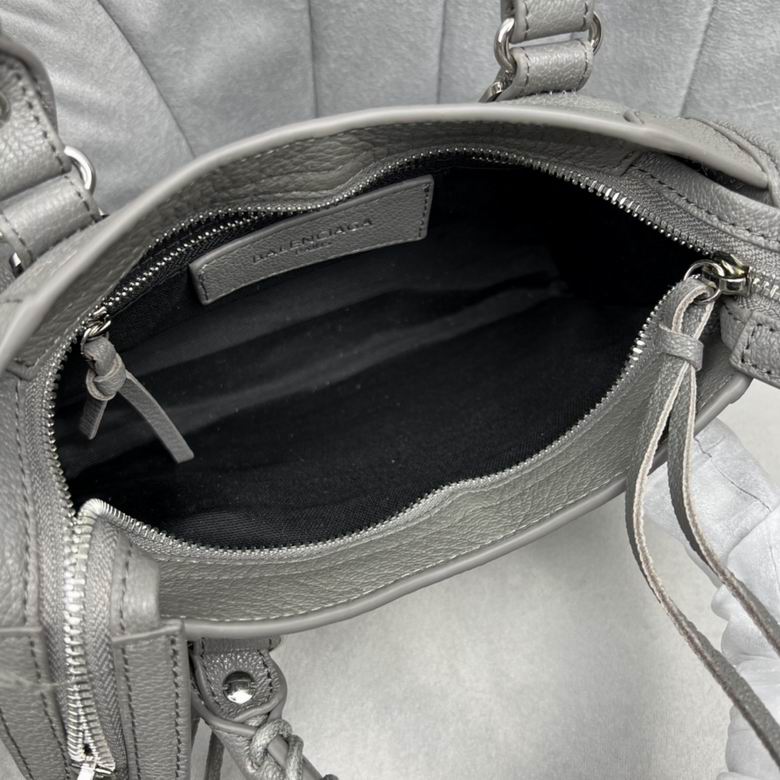 Balenciaga 23x15x9cm FY 18 (8)