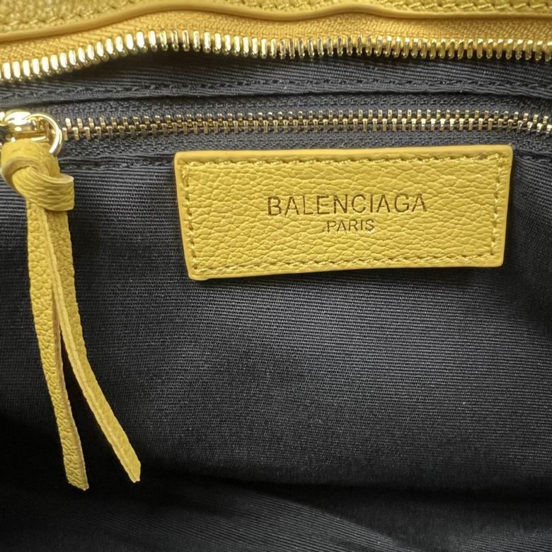 Balenciaga 30x19x11cm FY 13 (9)