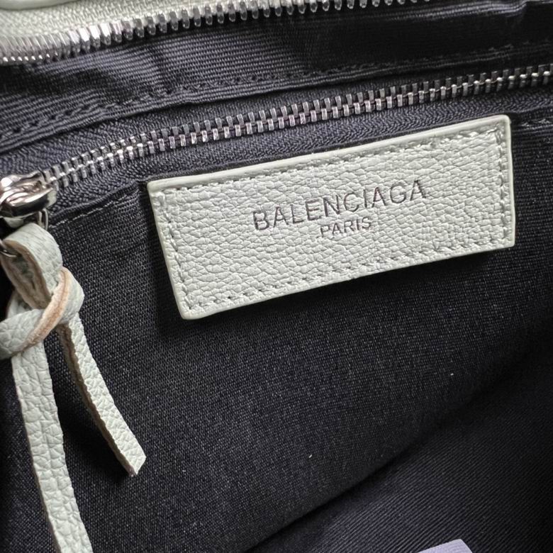 Balenciaga 30x19x11cm FY 17 (9)