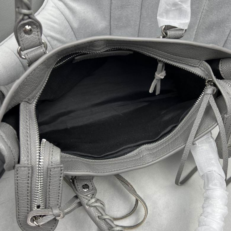 Balenciaga 30x19x11cm FY 19 (8)