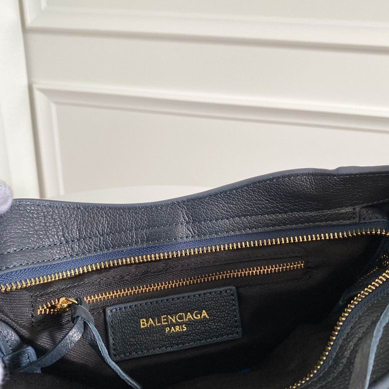 Balenciaga 30x19x11cm FY 2 (8)