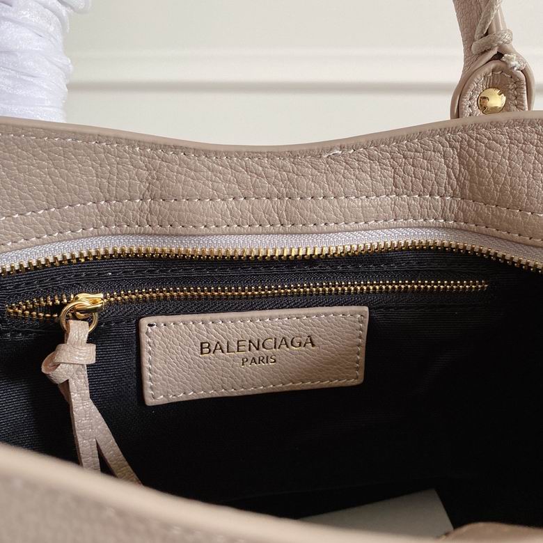 Balenciaga 30x19x11cm FY 4 (8)