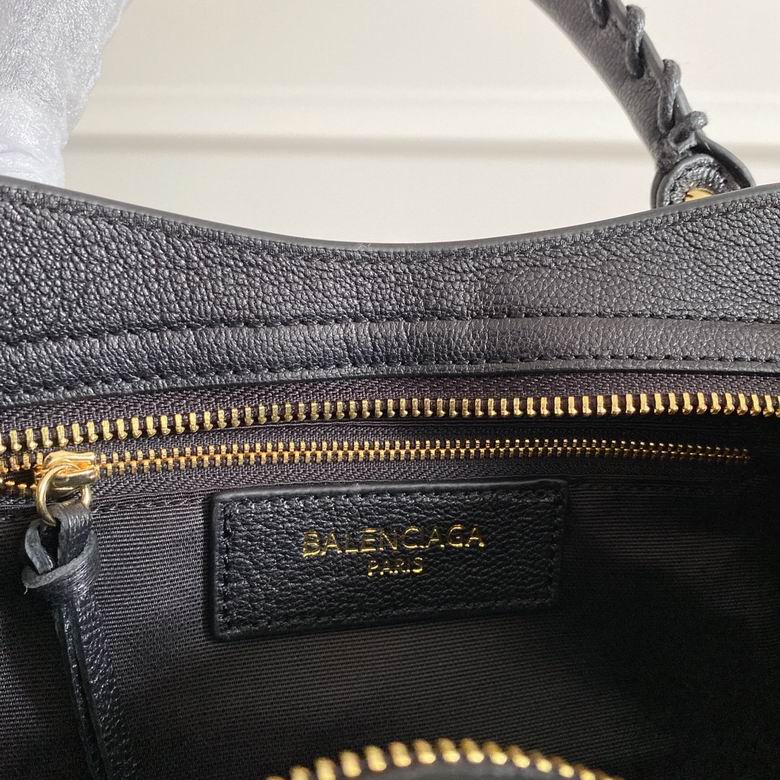 Balenciaga 30x19x11cm FY 8 (8)