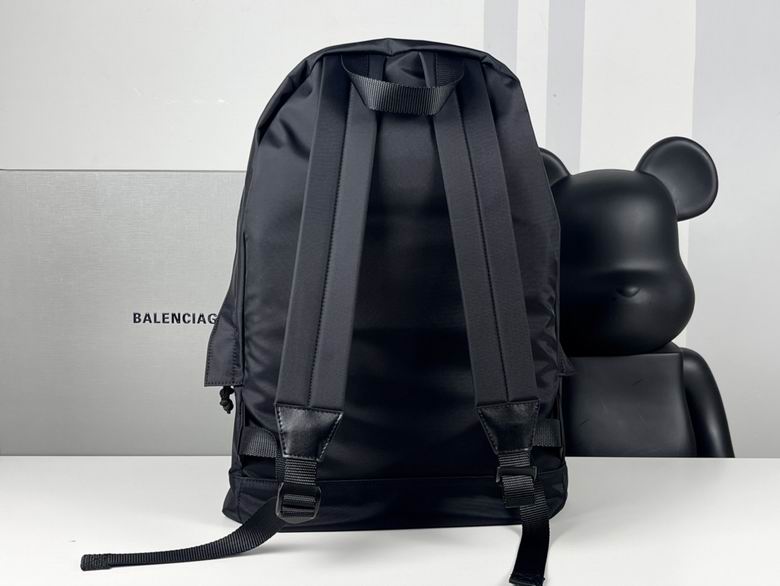 Balenciaga 36x49x13cm FY 2 (2)
