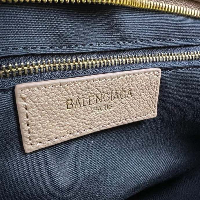 Balenciaga 38x24x12cm FY 18 (9)