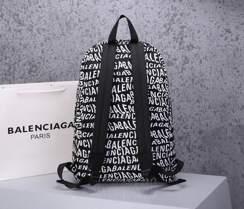 Balenciaga 5074609 XM (3)