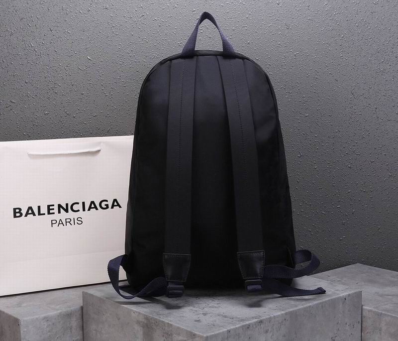 Balenciaga 5074609 XM1 (3)
