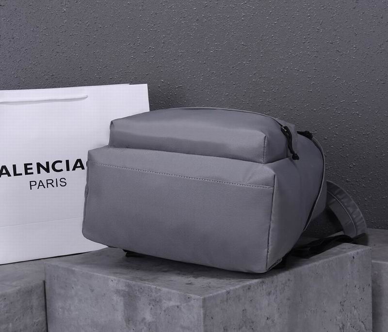 Balenciaga 5074609 XM3 (4)