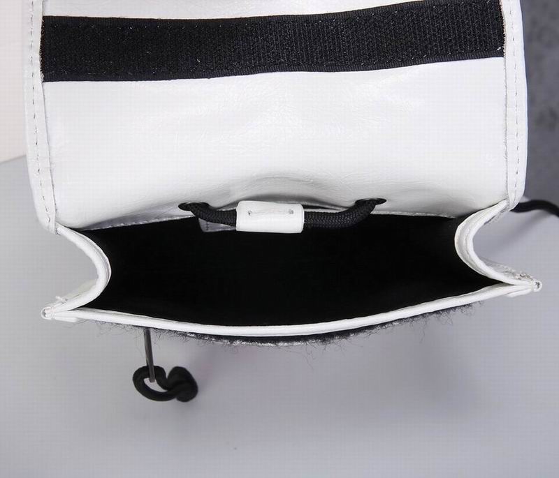 Balenciaga 5322980 BS (25)