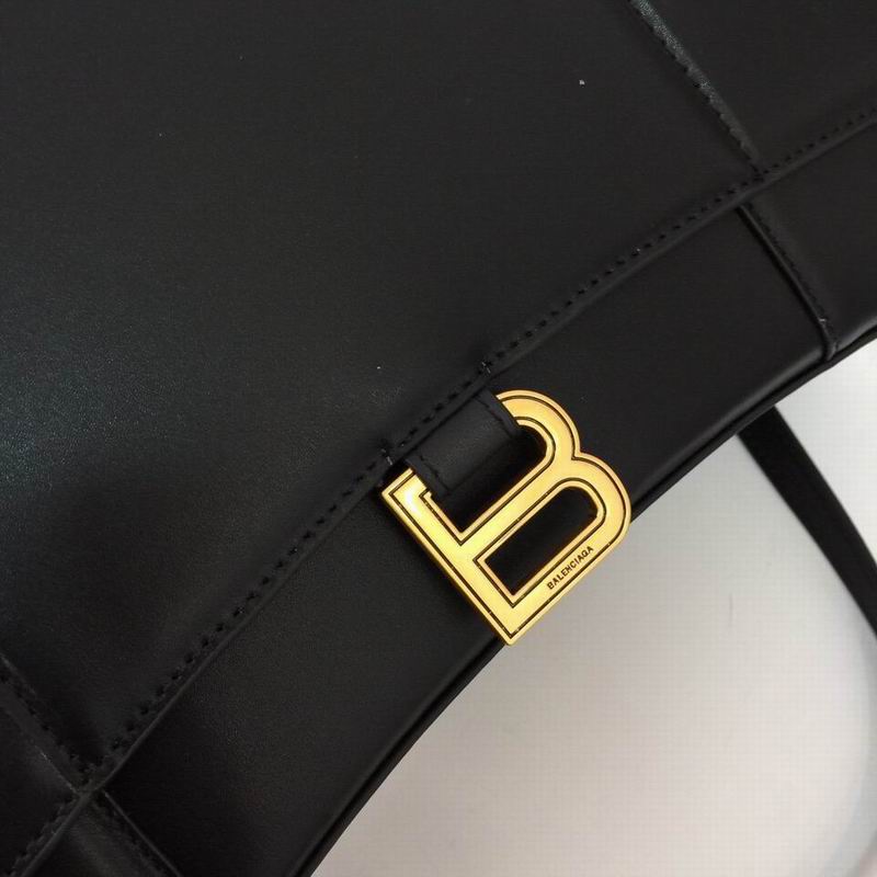 Balenciaga 8068 TT (3)