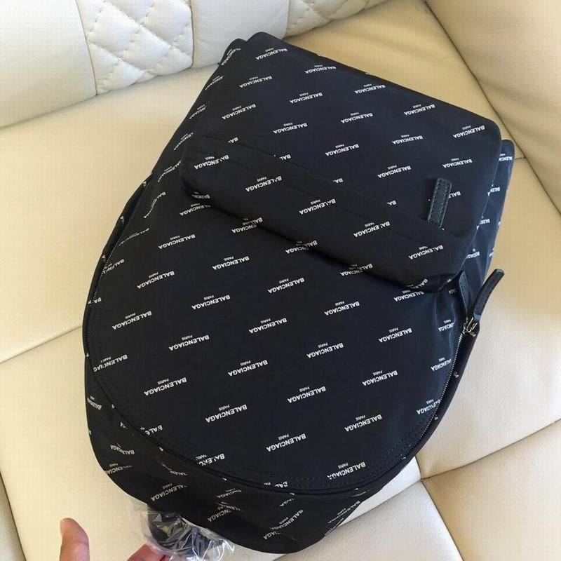 Balenciaga 82116-28 XM (4)