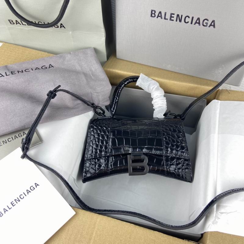 Balenciaga S19x8x21cm FY2 (1)