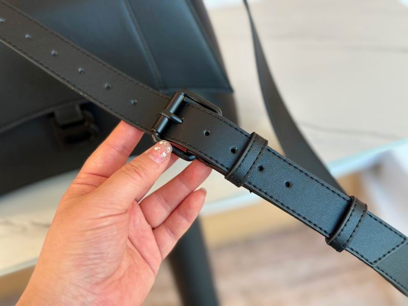 Balenciaga down 28x16cm CN (6)