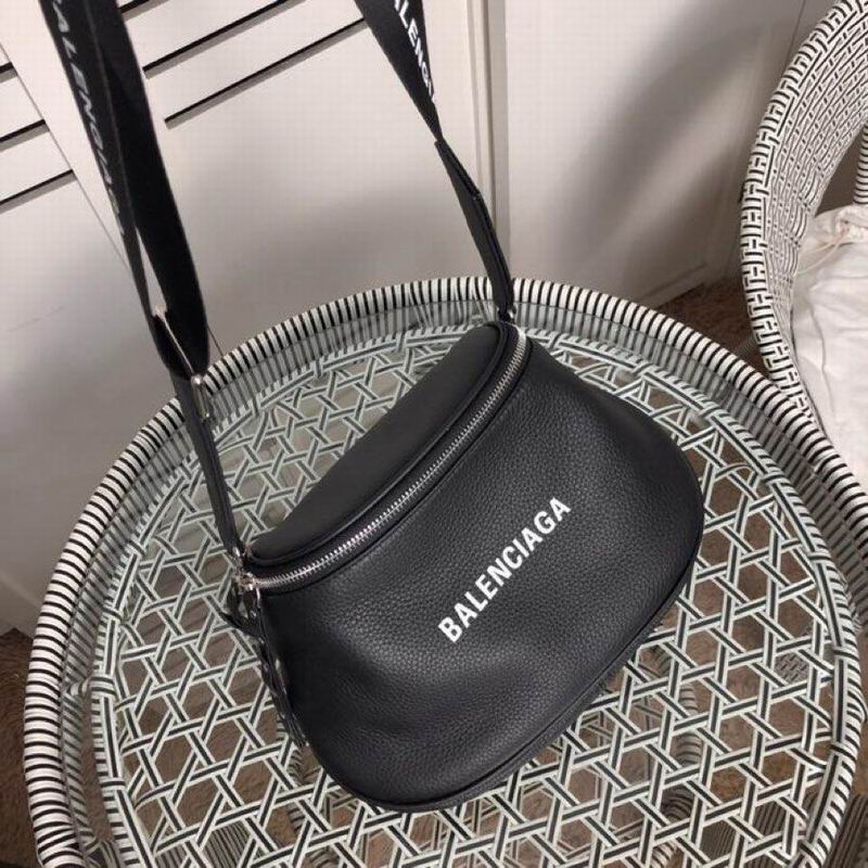 Balenciaga19091810 BL (3)