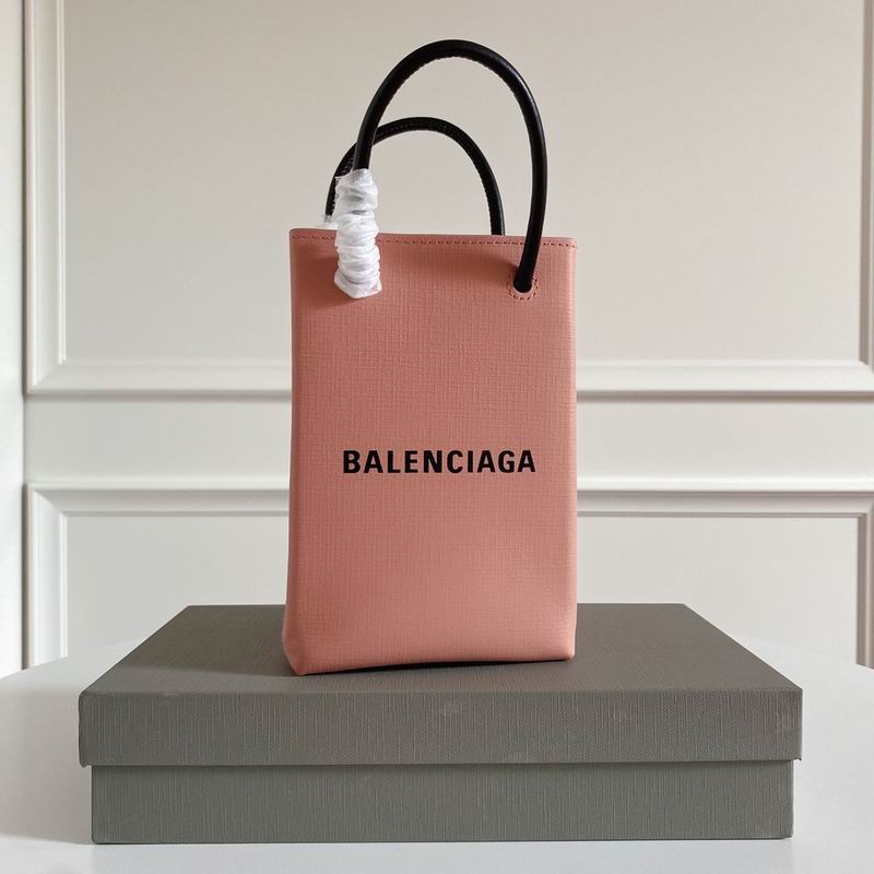 Balenciaga802 18x4 (1)