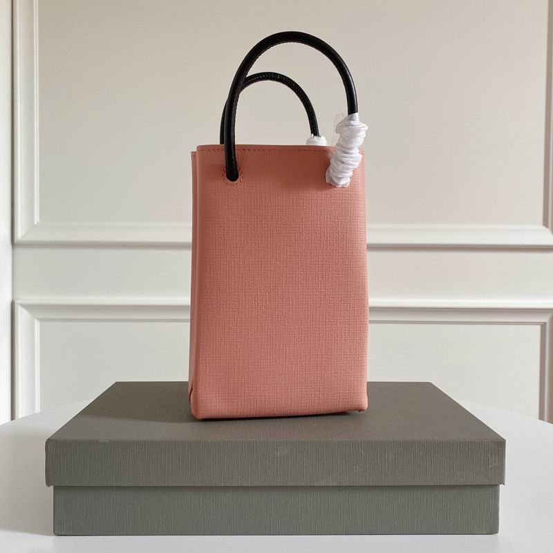 Balenciaga802 18x4 (3)