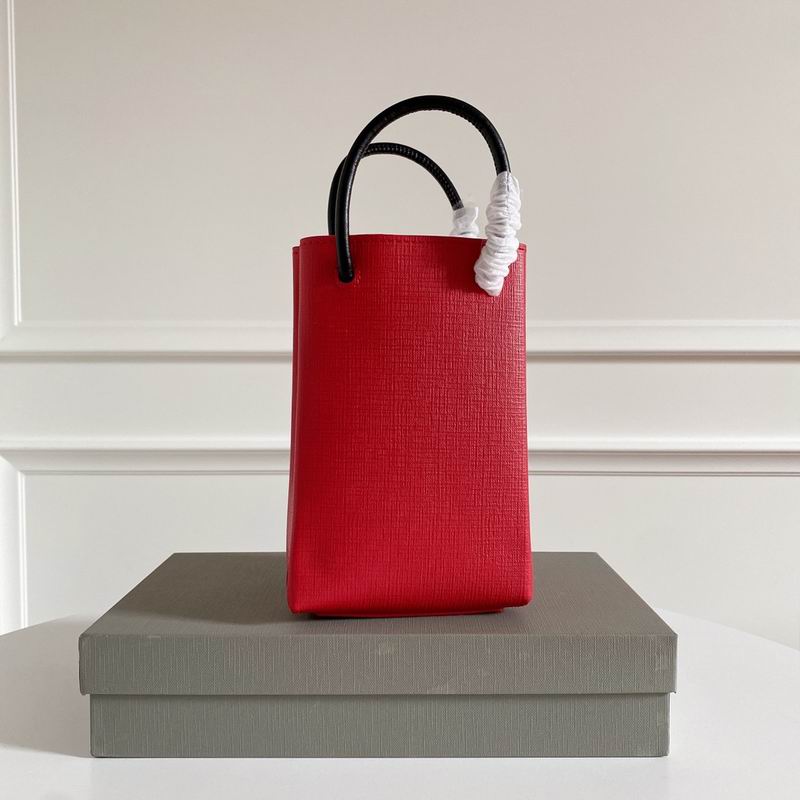 Balenciaga802 18x4 (3)