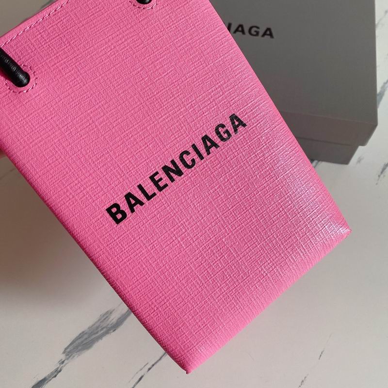Balenciaga802 18x4 (3)