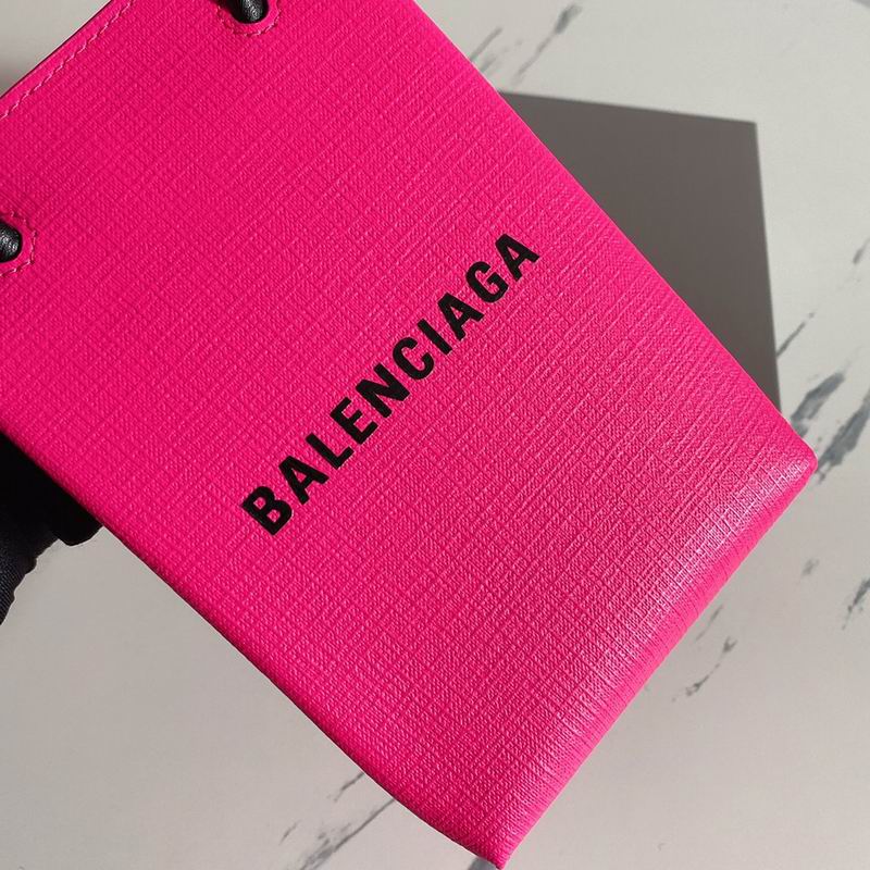 Balenciaga802 18x4 (3)