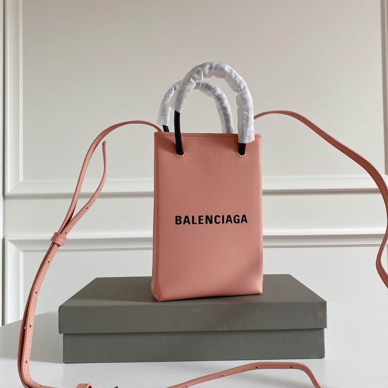 Balenciaga802 18x4 (4)
