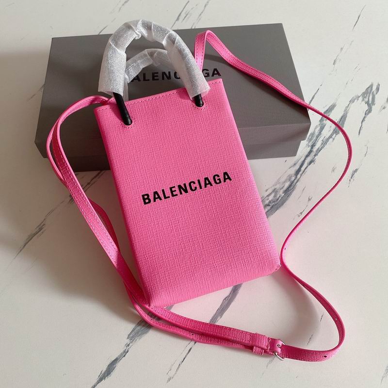 Balenciaga802 18x4 (4)