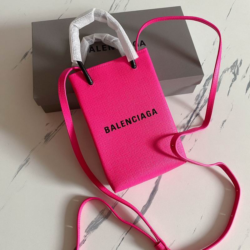 Balenciaga802 18x4 (4)