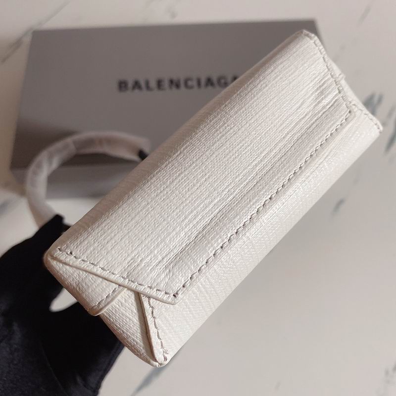 Balenciaga802 18x4 (6)