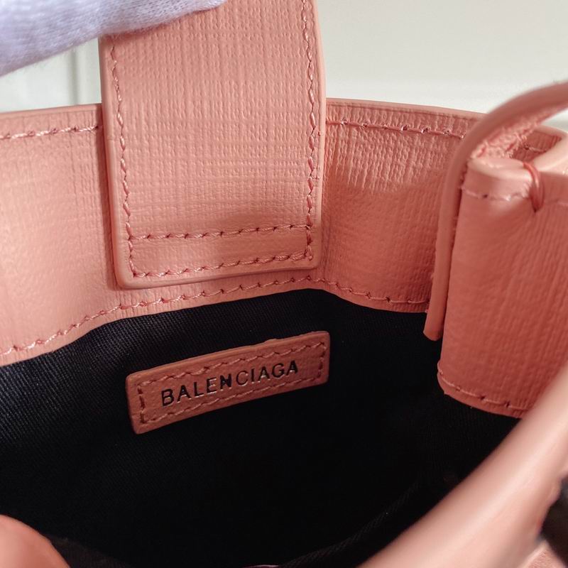 Balenciaga802 18x4 (8)