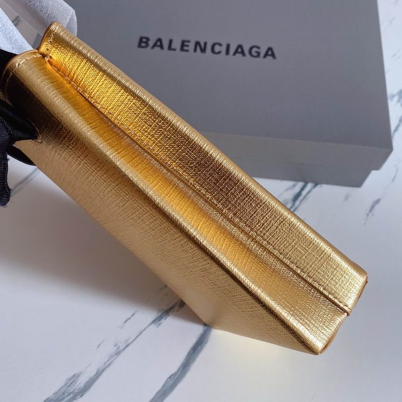 Balenciaga802 18x4 (9)