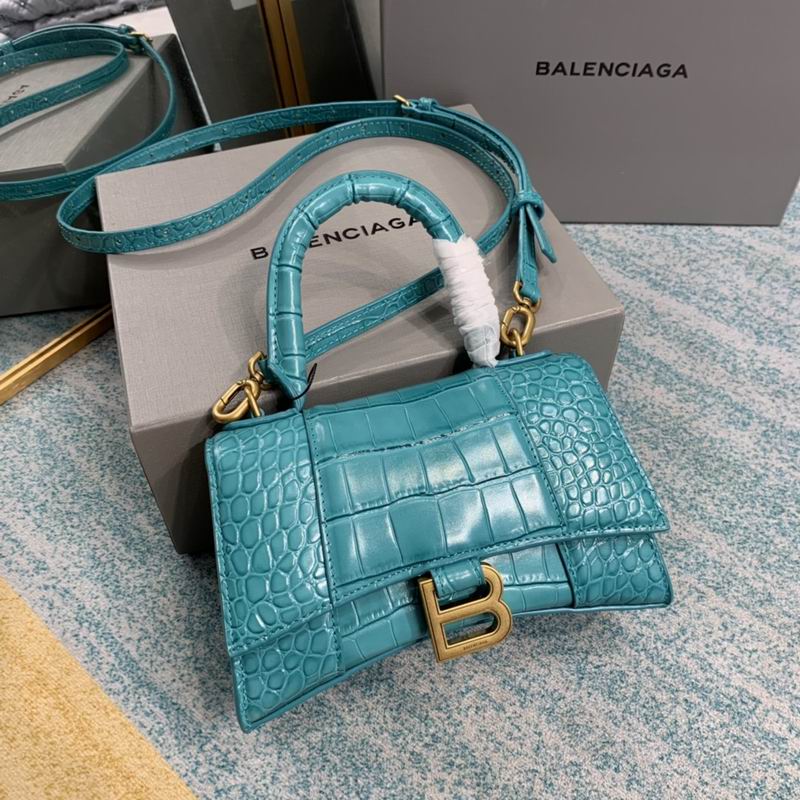 Balenciaga8896 S19x8x21cm FY8 (1)