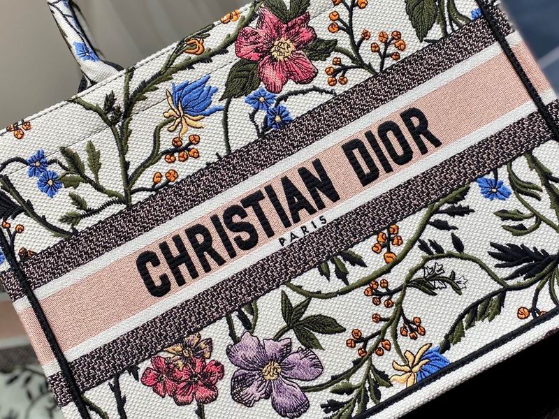 Book Toe 36x28x16cm sz10 (7)