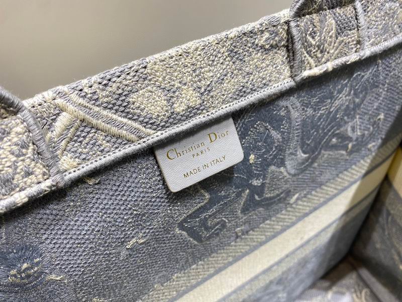 Book Toe 36x28x16cm sz3 (9)