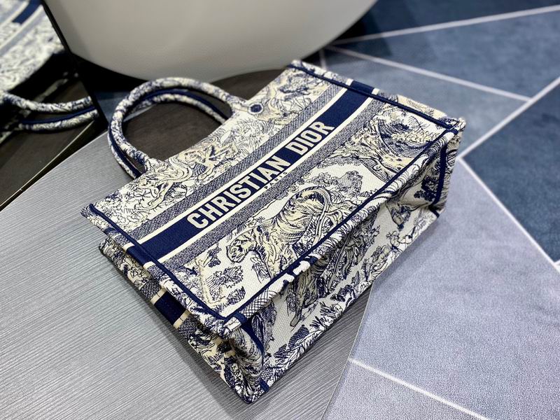 Book Toe 36x28x16cm sz4 (5)